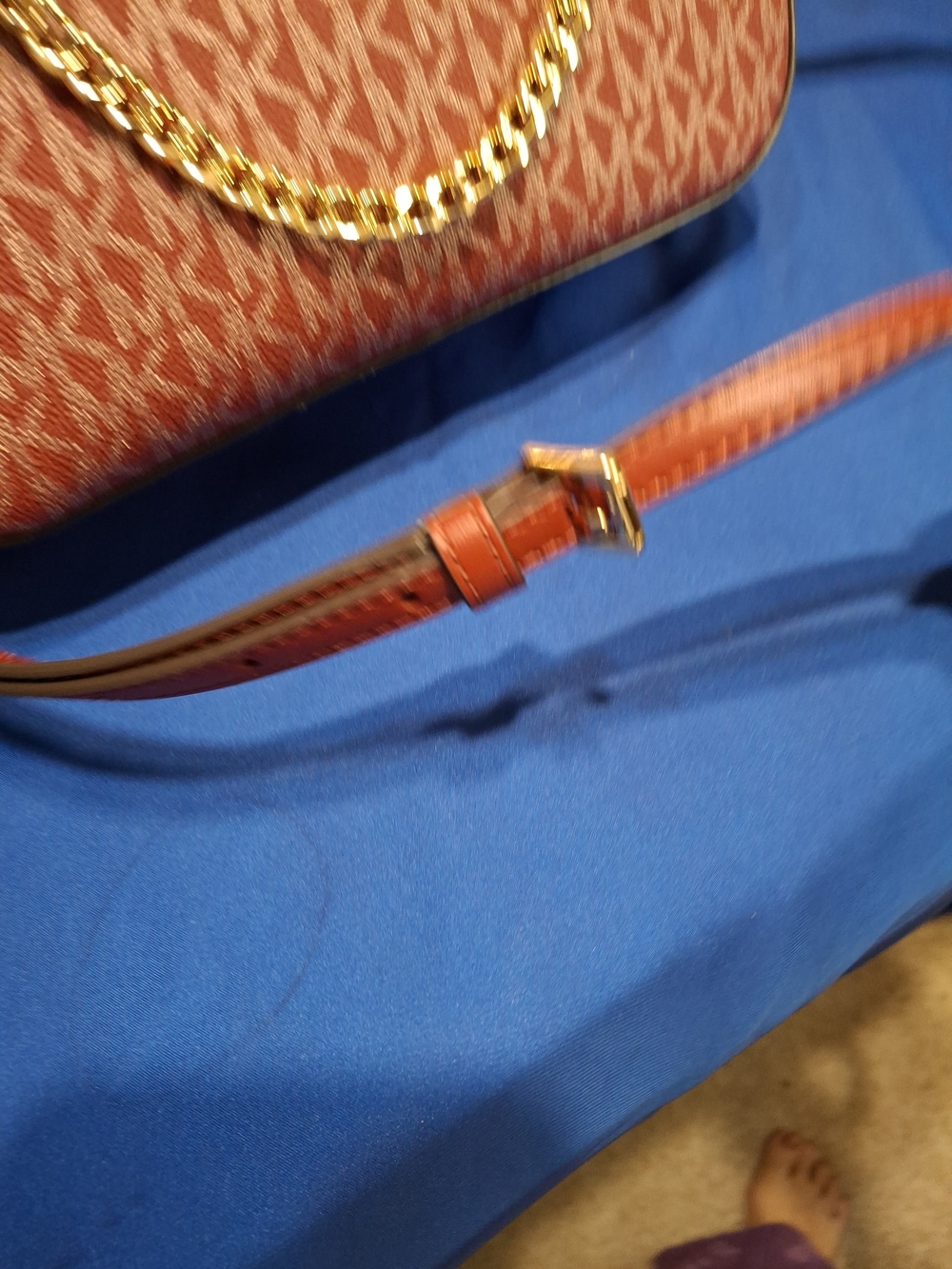 Michael Kors Cherry Logo Leather Crossbody Bag with Gold Chain NWT - Picture 6 of 9